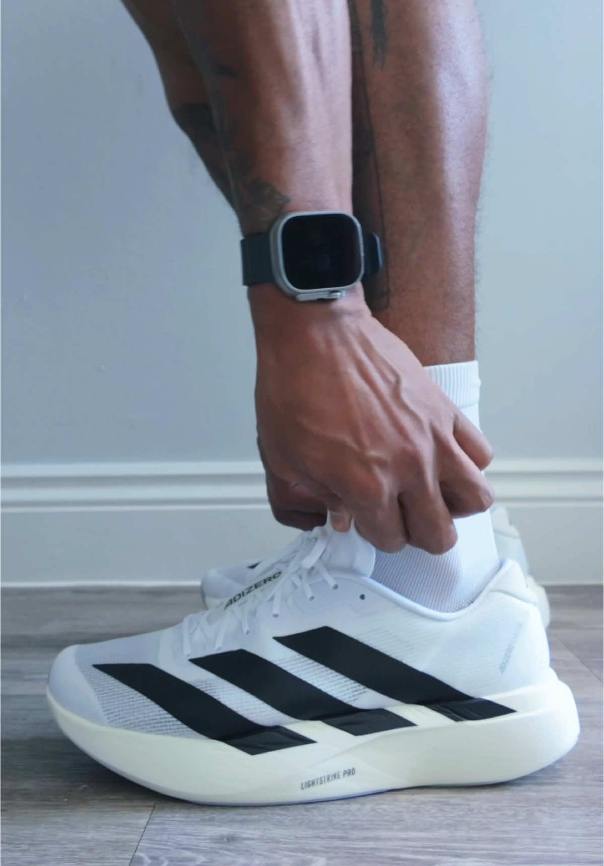 ADIZERO EVO SLs Covered 30km in these since Friday & these are my initial thoughts 👇🏽 Pros: - Comfortable AF (I went a full size up) - Great all rounder so far, able to handle long & higher tempo runs - Decent grip (although not ran in the rain yet) - Light weight - Reasonably priced (considering the market these days) - The design is 10/10😮‍💨 Cons: - Short tongue which can shift about - Quality of the laces falls short of the rest of the shoe Let me know what you think🤝🏽 #adizero #adidas #Running #runningshoes #strava 