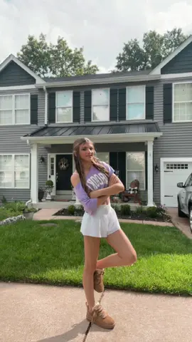 2 more weeks of school #fyp #viral #trend #trending #trends #dance #dancing #dancer #dances #music #olddance #old #song #6 #grade #bad #grades #outfit #pretty #OOTD #grwm #cute #fun #school #Summer 