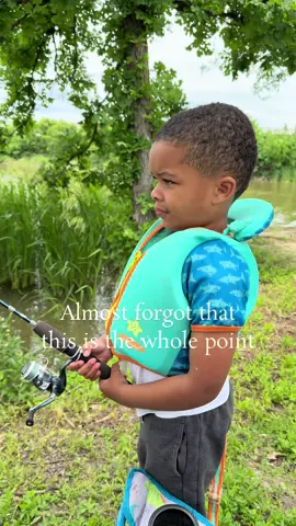 It’s these moments here! 🙌🏾 #boymomlife #fishinglife #boymoms 