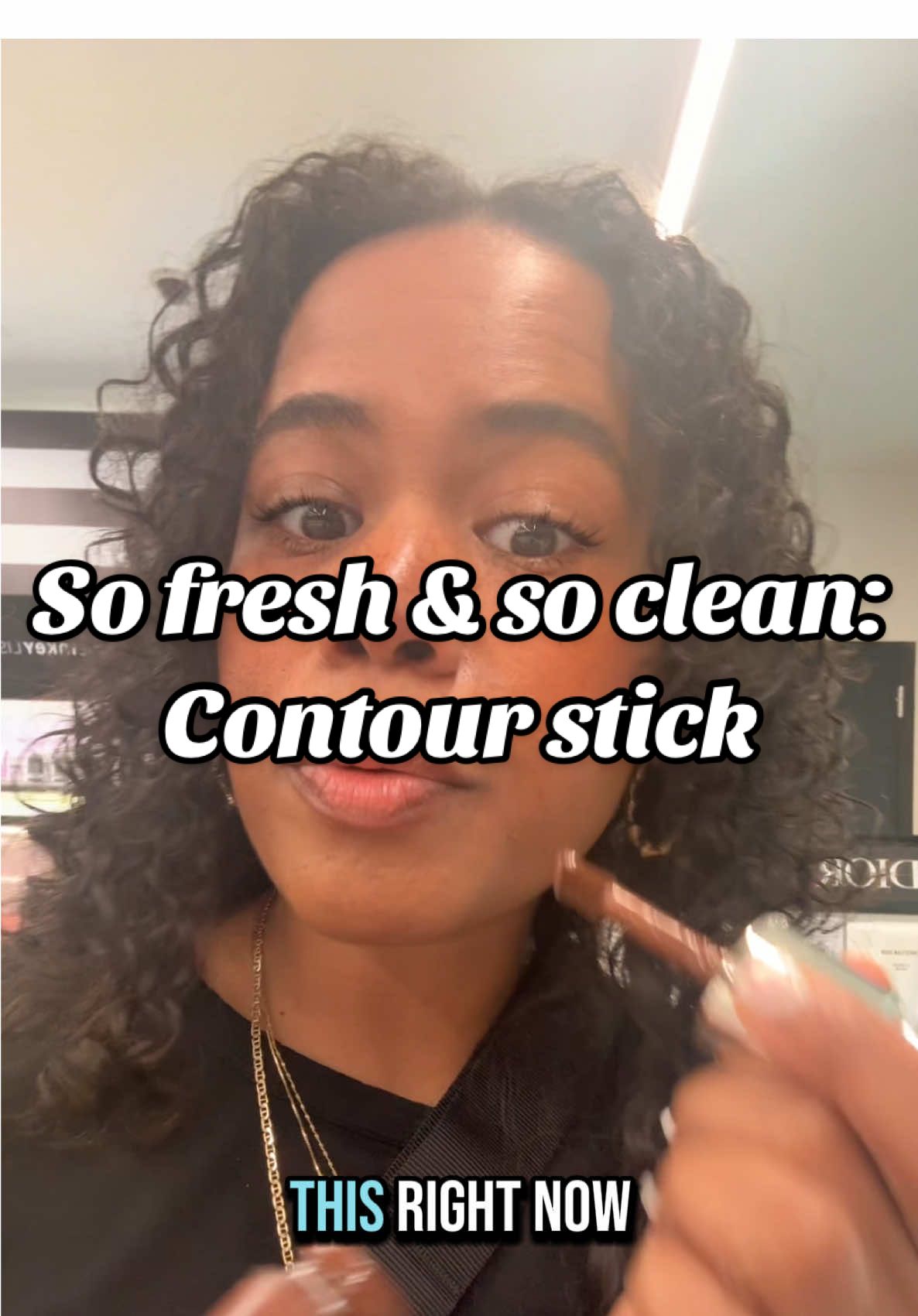 It’s better and way cleaner… you’re welcome #clean #cleanbeauty #cleanmakeup #contour #makeup #makeuptips 
