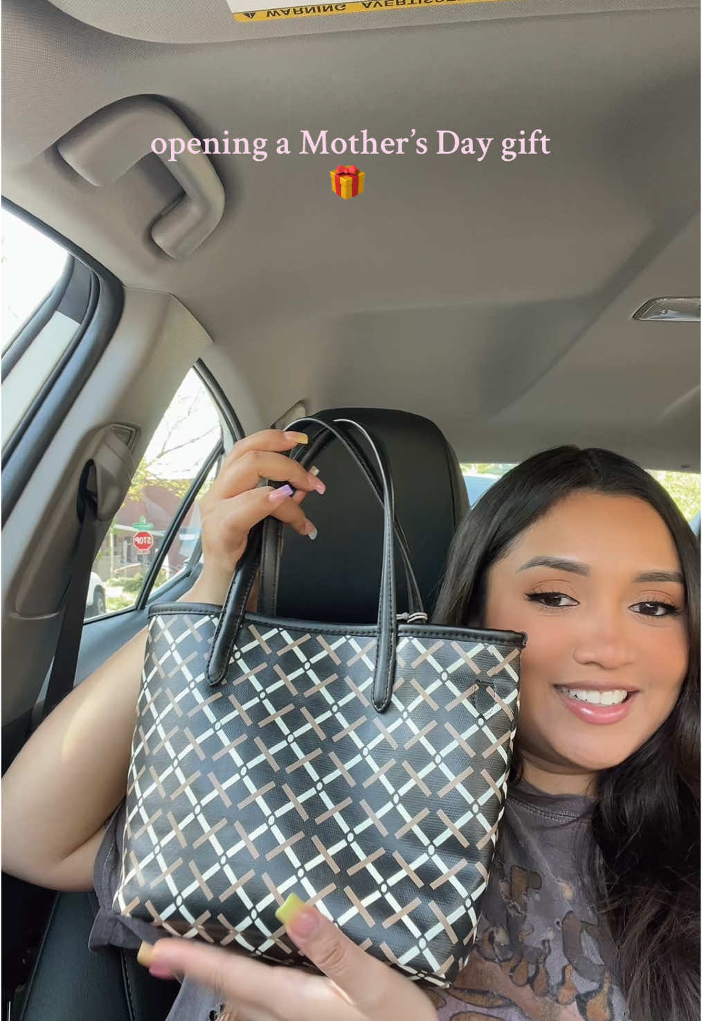 Sorry I’m yelling but I’m excited 🤣 #mothersdaygift #unboxing 