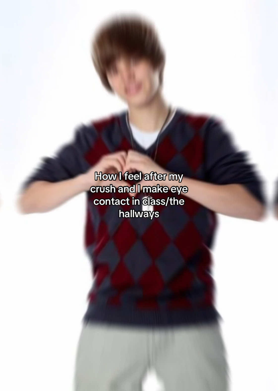 trust he wants me he looked right at me while he was talking and dapping up his friend in the hallway 😼 #crush #relatable #justinbieber #delusional #ilovehim #justinbieberiscute #fyp #fy #viralvideo #xyzbca 
