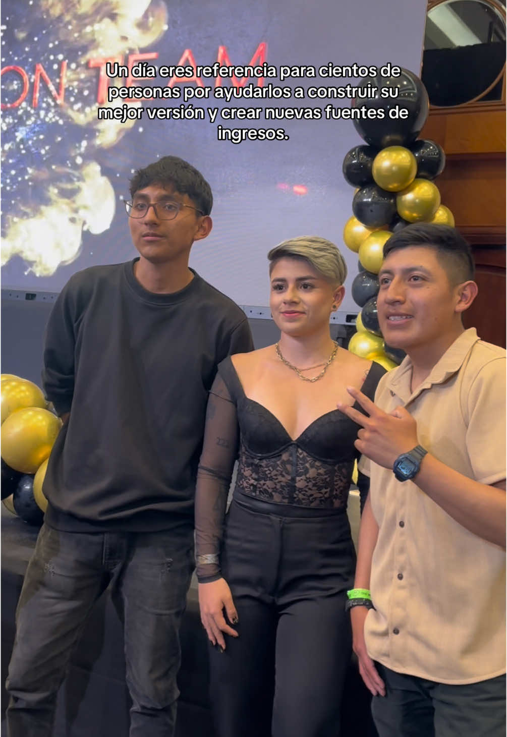 Ayuda desde el amor y verás como se multiplica todo 🤍