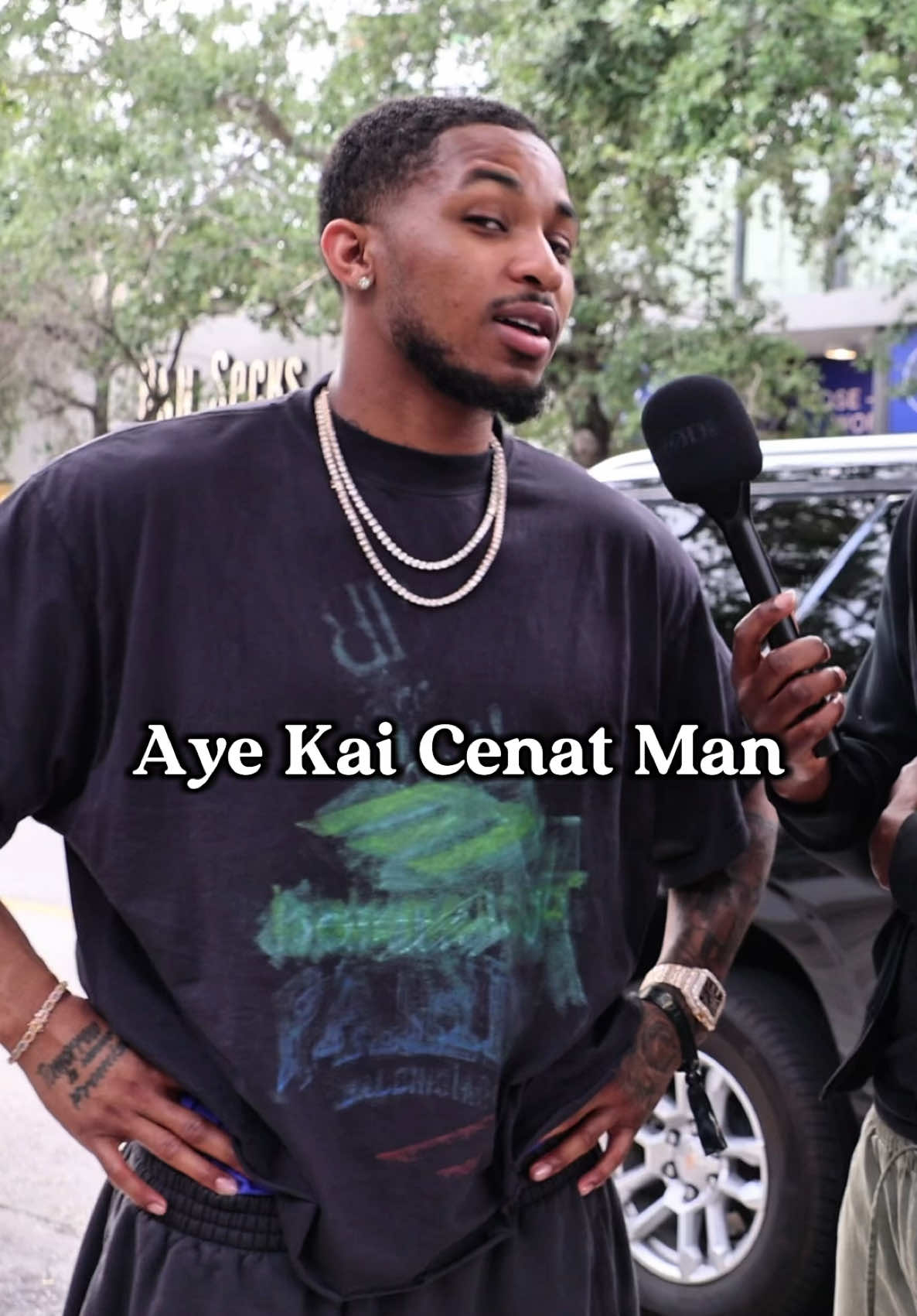ddg flamed me .. i really can explain that Vneck 😭  @Kai Cenat @DDG  - tag kai 🤞🏾  #fyp #kaicenat #streameruniversity #viral #ddg #natestakkzz #funnyinterview #fy #vneck 