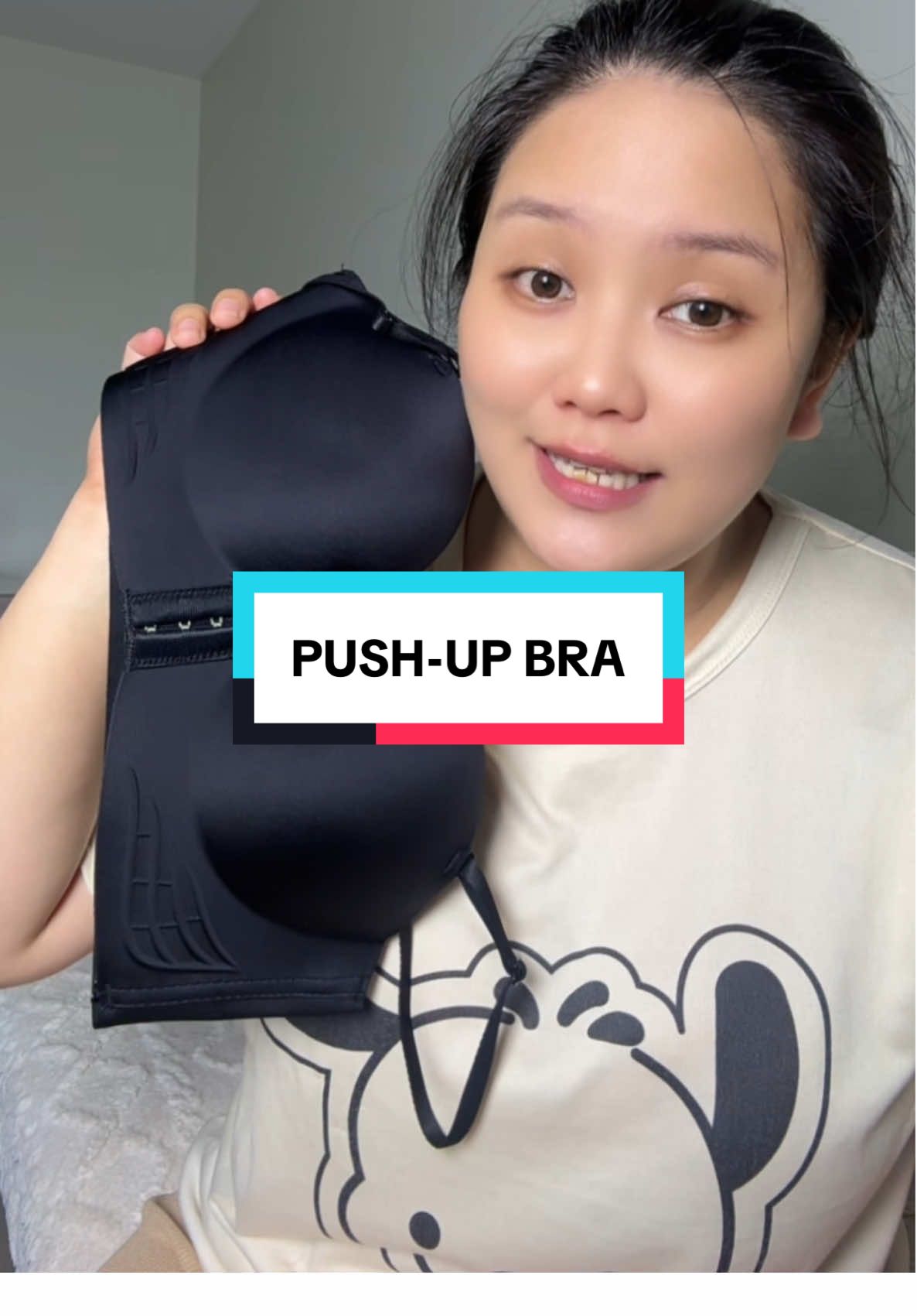 Hottie Diary Front Buckle Seamless Push-up Bra. Quality is good #seamlesspushupbra #pushupbra #straplessbra #hottiediaryph #goodquality 
