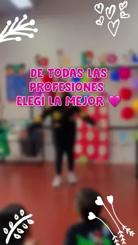 Abrazos y amor todos los días, ¿qué más puedo pedir? 🩷 #profe #educacioninicial #preescolar #maestramiel #matilda 