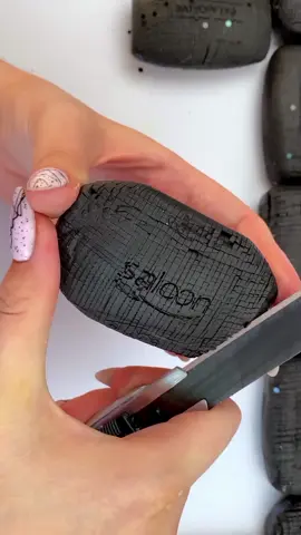 #soapbop #soapmaking #soapcutting #soapartist #relaxingvideos #relaxingsoap🧼 
