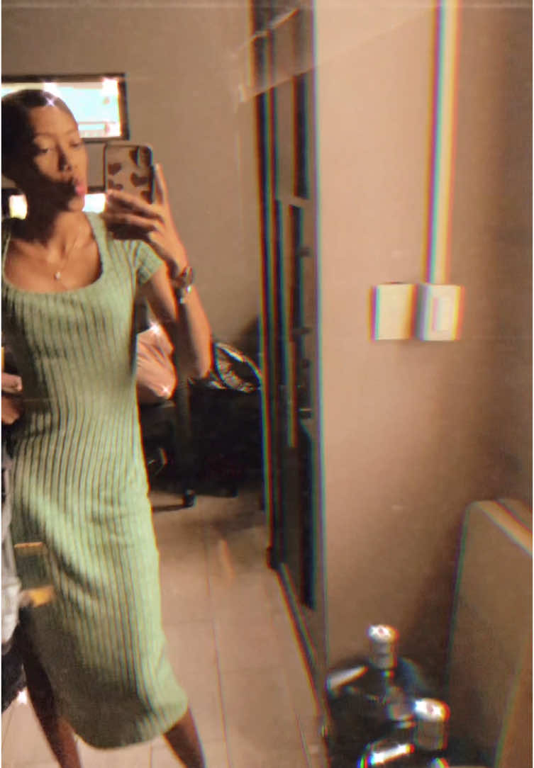 Un día con la flaka😮‍💨😅💚#creatorsearchinsights #paratiiiiiiiiiiiiiiiiiiiiiiiiiiiiiii #videoviral #fypシ゚ #contenido #microinfluencertips #ugccreator #100kviews #undiaconmigo 