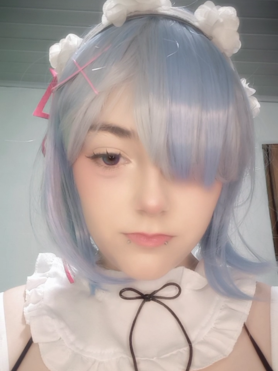 Cosplayers quando o personagem tem franja #rezerocosplay #rezero #remcosplay♡ #cosplay #cosplayer #vaiprofycaramba #fyou #fy #remcosplay #anime 