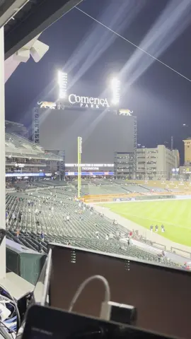 Tonight was EMU night for the Tigers as they opened a three-game set with the Red Sox and came away with a 14-2 victory.  Here is a list of all the hardworking people behind the scenes that bring you all the Gameday excitement for Tiger Vision, with over 10 of us being @Eastern Michigan University alumni! #easternmichigan #MLB #detroittigers  #tigervision 
