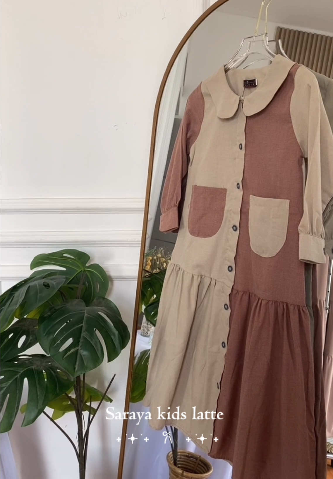 Saraya kids latte 🫶🏻😍  Terdapat siz 4-12 , mulai dari usai 3 tahun sampe 12 tahun , mau sarimbitan juga oke banget nuh😍🥳  Yang mau boleh langsung order dari sekarang 🫶🏻🙌🏻  #fyp#gamis#gamiskids#gamisanak#fyp#gamisdewasa#sarimbit#rekomendasigamis  