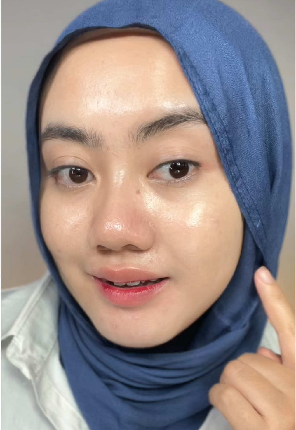 Pas banget buat sehari hari jadi ga oerlu makeup tebel lagi 😍 #kembalikemsglow @msglow.beauty 