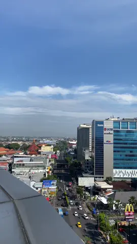 Beginilah di siang hari di semarang panas puol 🔥🔥 #semarang #semarangstory #semarang24jam #semarangpride #fyppppppppppppppppppppppp #kota #sianghari #trendingsong #mangu #flks #flks🔥 #biarrame #viraltiktok #sadstory #anime #wisata 