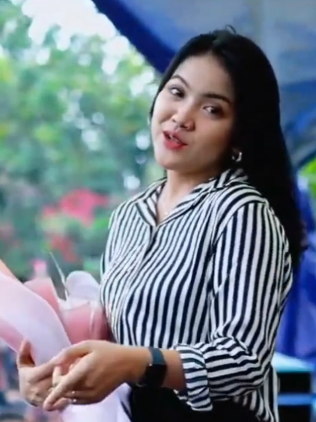jossjiss @Dindateratu  #dindateratu  #shaunthesheep  #jasajayaproduction  #infoorkespati #infoorkesjepara #infoorkeskudus #infoorkesdemak #infoorkesrembang #orkespati #orkesjepara #orkeskudus #orkesdemak #orkesrembang #fyp #foryou #xybca #ojinxhits 