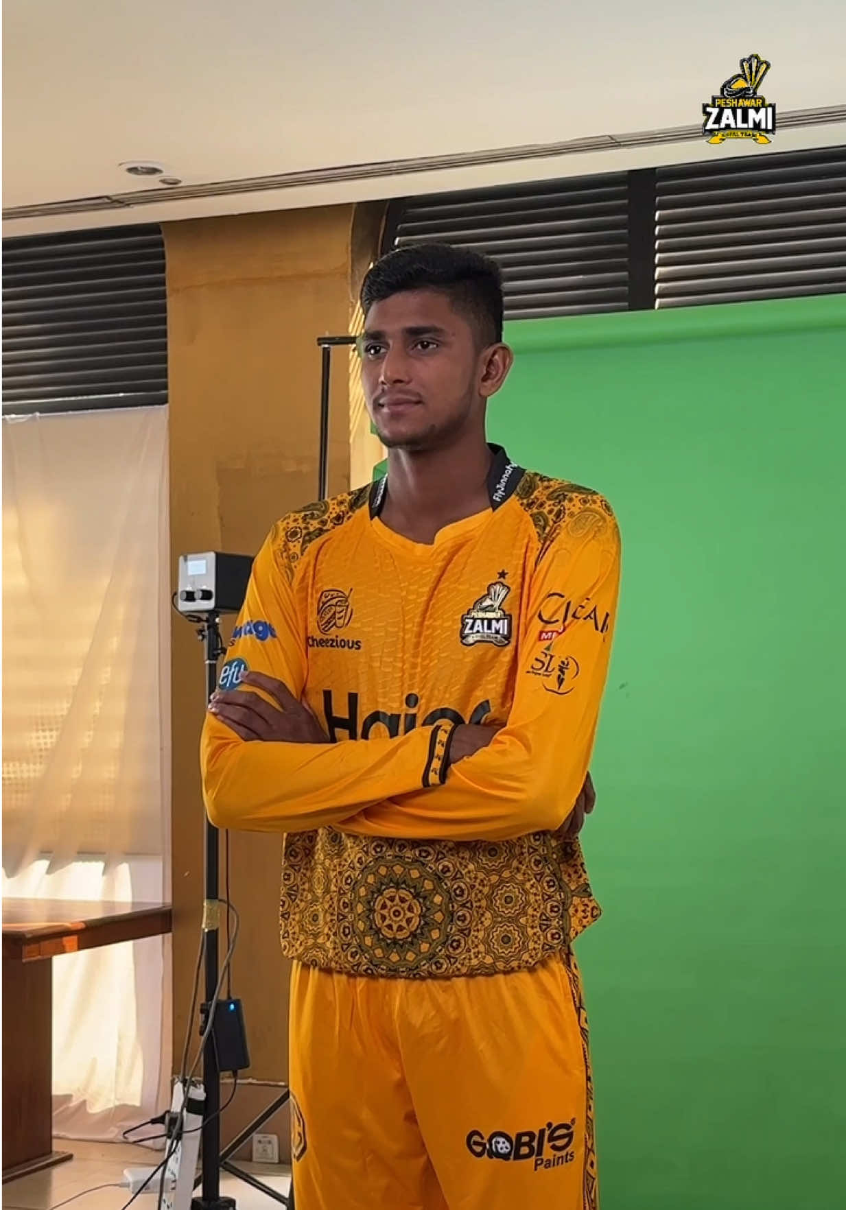 Not just a fast bowler — a whole vibe Ft. @nahid_rana45 ⚡️💛 #Zalmi #YellowStorm #ZalmiXLegacy #ZalmiXHaier #HBLPSLX 