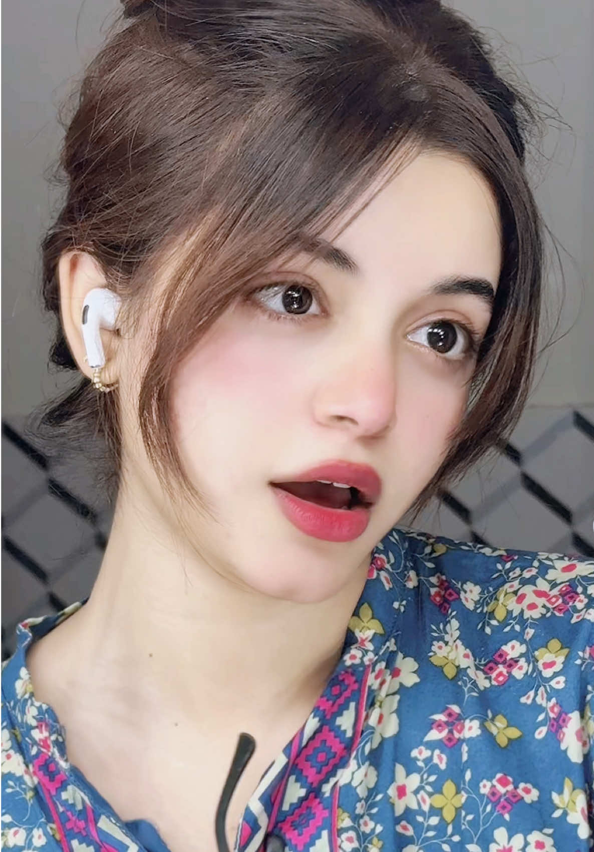 🙄 #laraibmalik #trending #viral 