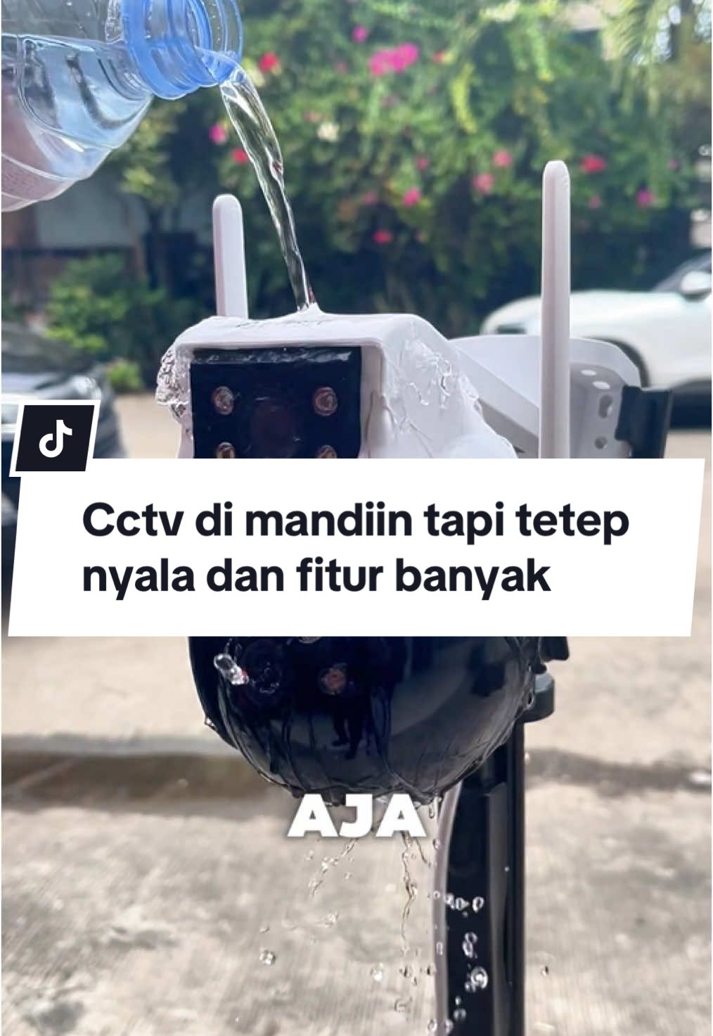Cctv di mandiin tapi ga mati !!! Mantap kali … fiturnya juga banyak guys #eyesec #cctv #cctveyesec #diskonprodukfavorit #cctvoutdoorwifiwaterproof #cctvsensorgerak 