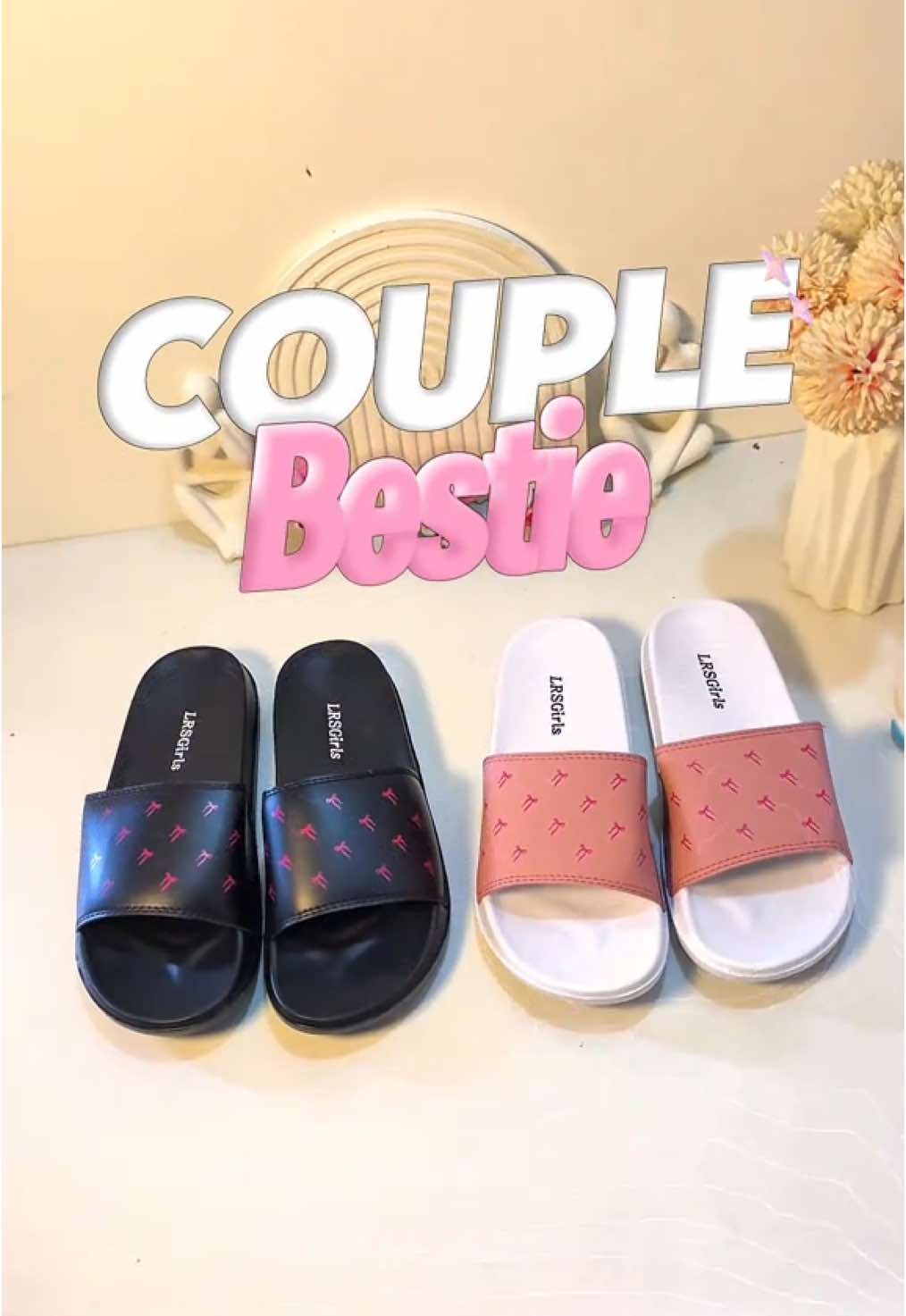 Couple bareng bestie boleh banget🥰💗#sandal #sandalwanita #sandalkekinian #fyp #4you 