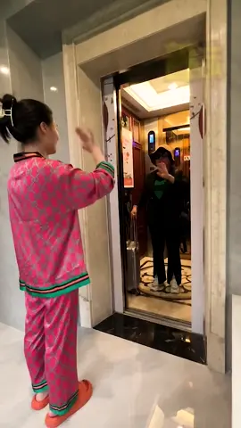 #CleanTok #cleaningtiktok #foryo #fyp #fypシ #asmr #asmrvideo #organizedhome #minigoods #goodthing #goodthings #cleanin #cleaning #cleantok101 #unboxing #unboxingvideo #cleaningtiktoks 