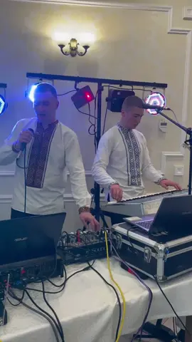 #весілля #гурт #зеленийгай #карпати  @🎹ABRAM🎹 