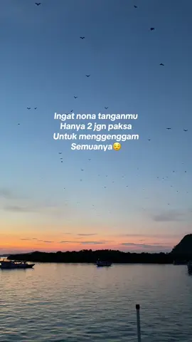 Ingat nona e😊#wisatalabuanbajo🏝️ #nttpride🏝🔥 #fyplabuanbajo #nairaliveaboard 