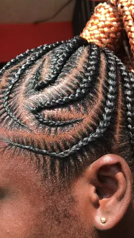#hairstylistinportharcourt #goviral #fyp #portharcourt #hairstylist #stitchbraids 