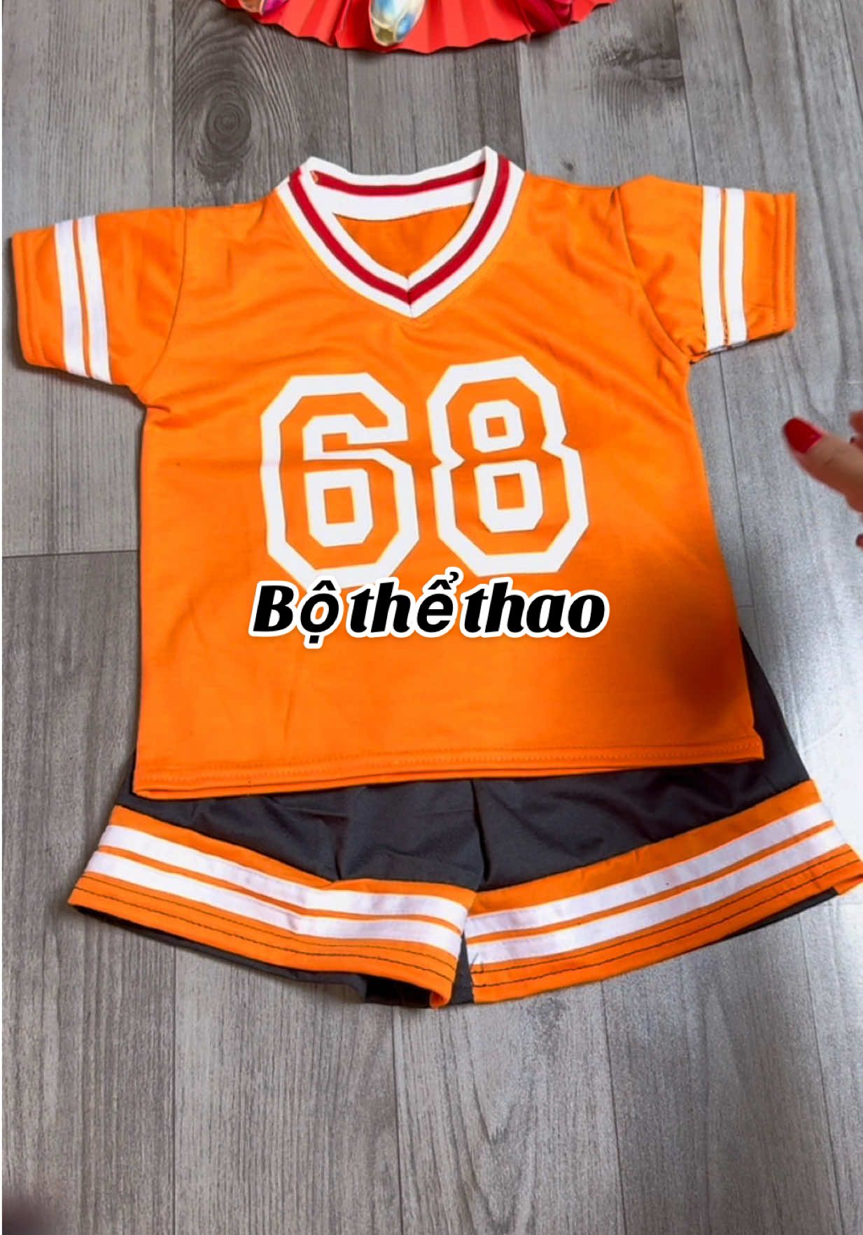 Bộ thể thao cho bé 