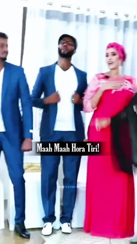 #yaa sida dhihi lahayd ?😫🙇🏾‍♀️#queenzamiira #lyrics 