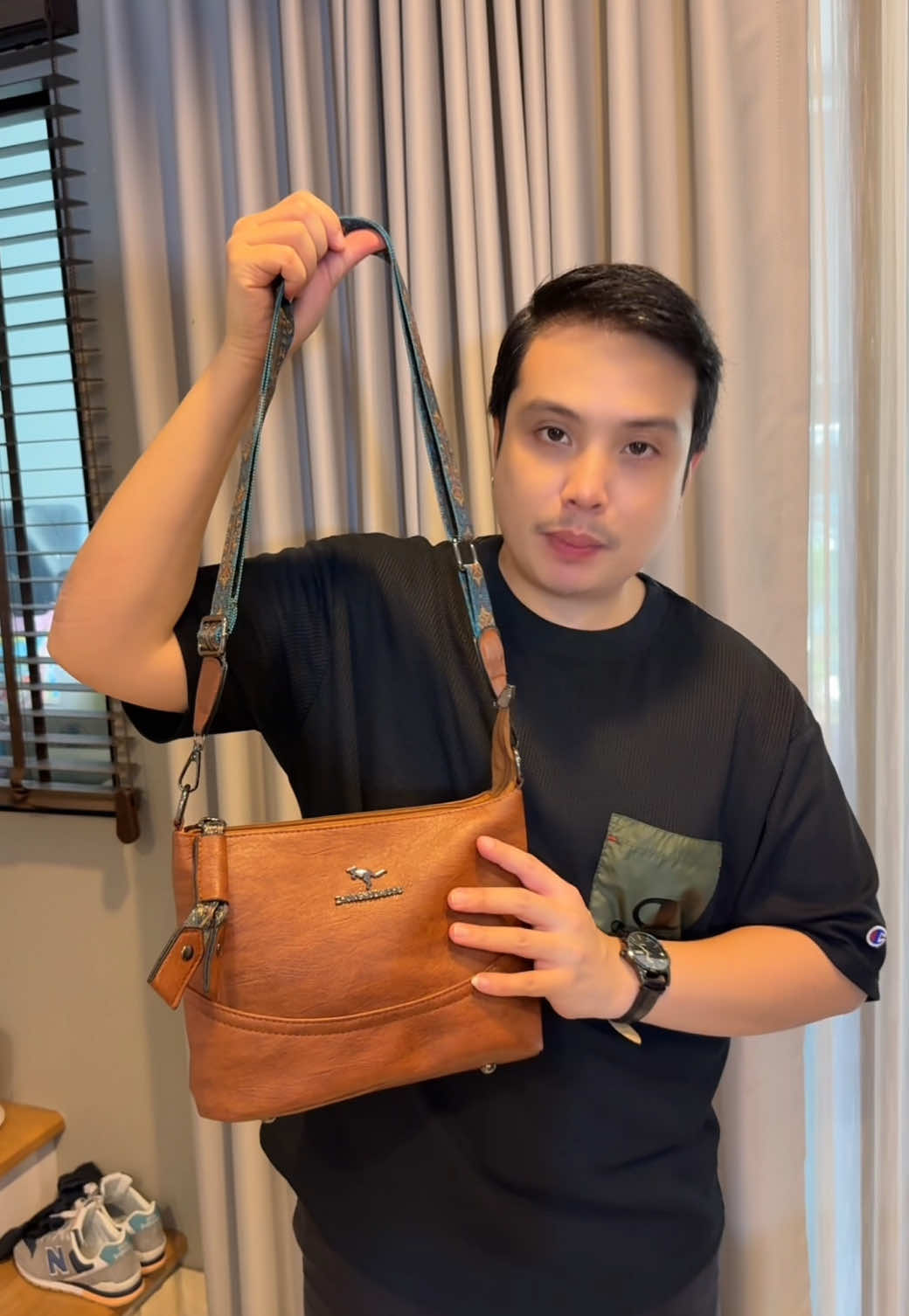 กระเป๋าสะพายสไตล์วินเทจ#กระเป๋า #กระเป๋าสะพายข้าง #กระเป๋าหนังpu #กระเป๋าจิงโจ้ 