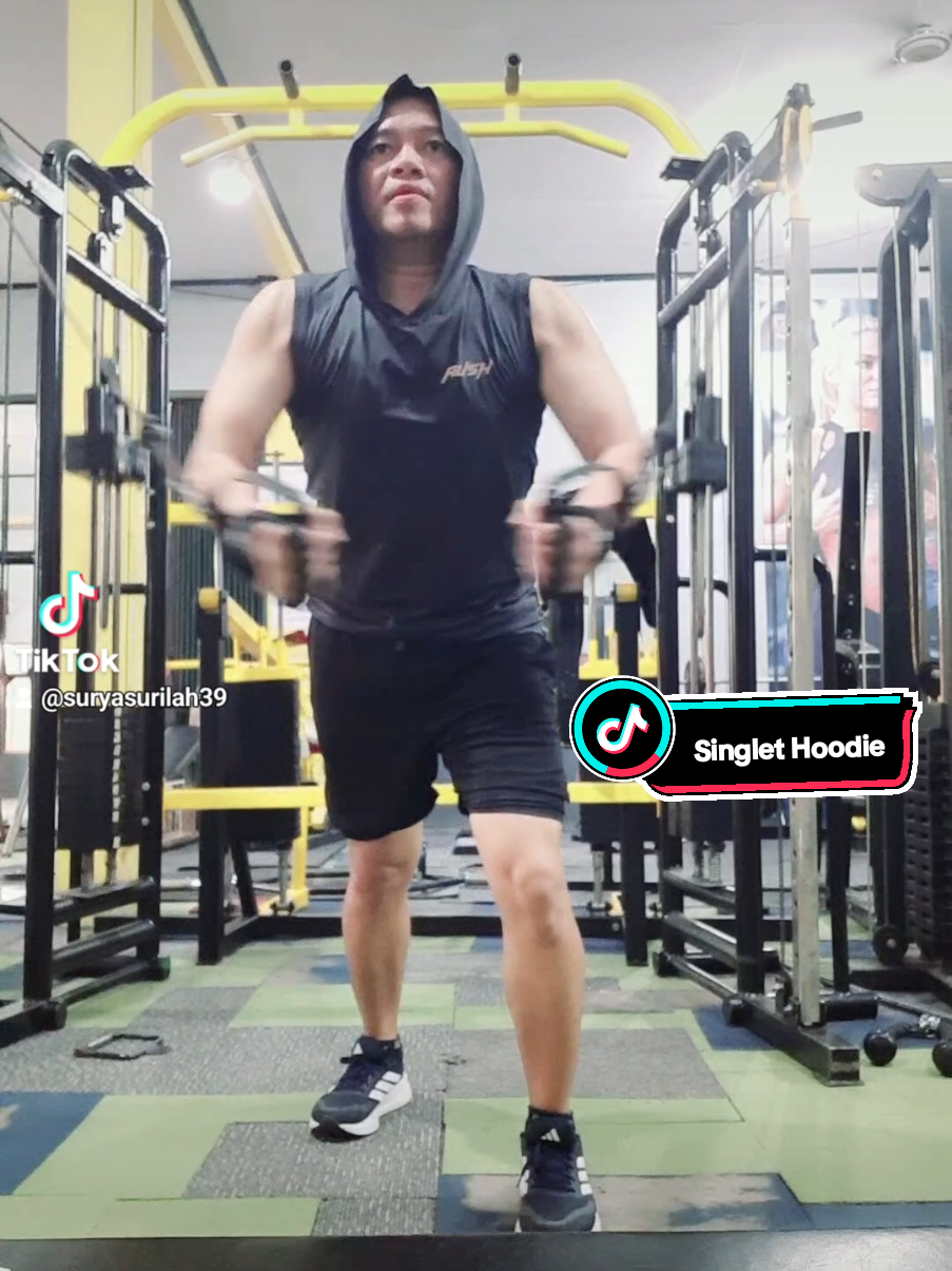sleeveless Rush n Run Singlet Hoodie Lekbong kupluk Olahraga Gym Fitness workout #fyptshirt 