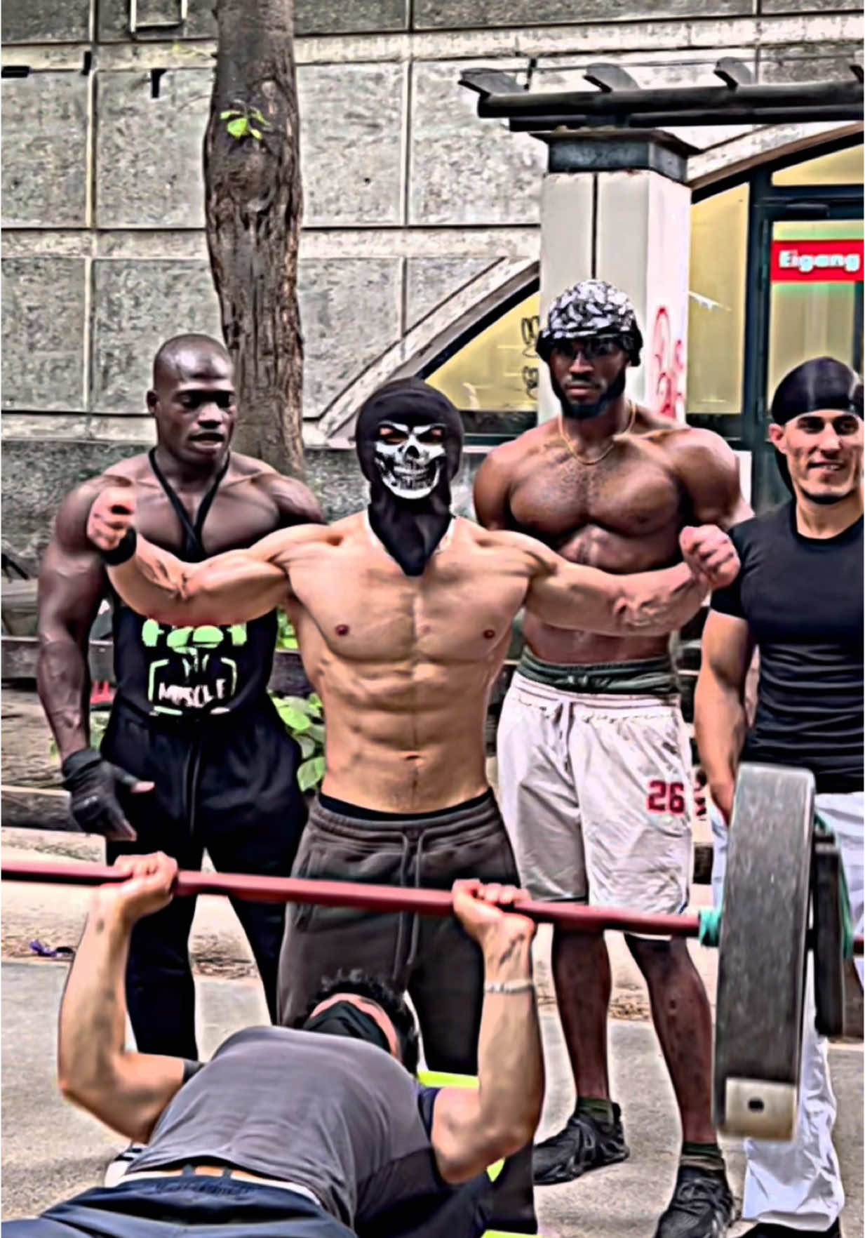 Follow me Instagram >_.Milad._78 #🦁king_team🦁 #motivation #tiktokfêtedesabonnés #streetworkout #pourtoi #videoviral #viralditiktok #foryou #virall #bodybuilding #vrial_video #fyp #viral  #tiktok #pov #viral_video #afghanistan🇦🇫 