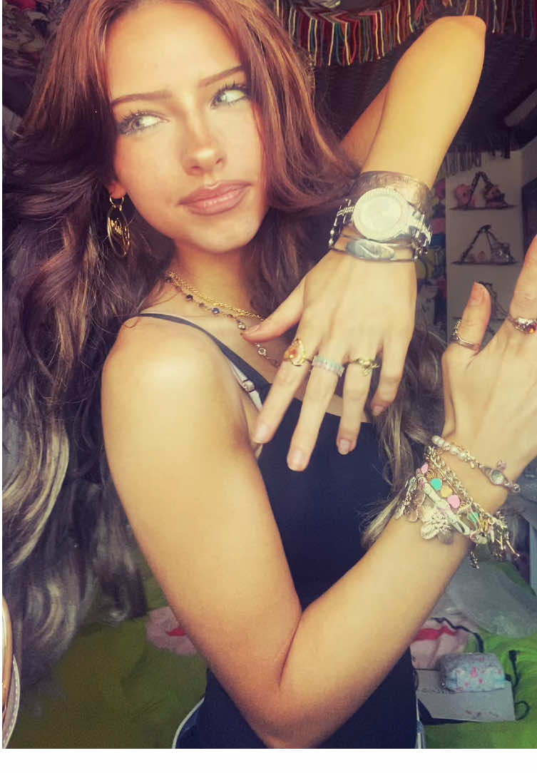 I love sublime #fyp #viral #pinterest #y2k #GlowUp #swag #fashiontiktok #goldjewelry #Skateboarding #blowout #streetwear #trend #sublime #StreetStyle 