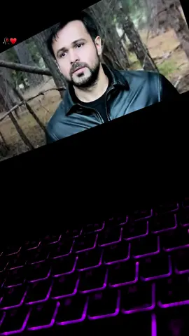 Humari Adhuri Kahani-♥️  #foryoupage #musically #songs #fypシ゚ #hindi #capcuttemplate #emranhashmi #fyp 