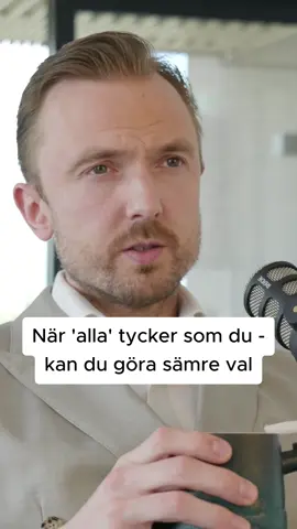 False consensus bias får oss att tro att våra åsikter är mer allmänt delade än de faktiskt är. Detta kan begränsa mångfalden i rekrytering och hindra personlig utveckling. Genom att aktivt söka olika perspektiv kan vi fatta bättre beslut. Vill du fatta bättre beslut? Läs min senaste artikel här: https://www.deltaconsulting.se/kompetensforsorjning-arbetsgivarvarumarke/false-consensus-bias Vem är jag: Din #1 databackade rådgivare för konsulttjänster och rekrytering inom ekonomi, bank, finans och administration. Kim Dywling kim@deltaconsulting.se 073-685 76 33