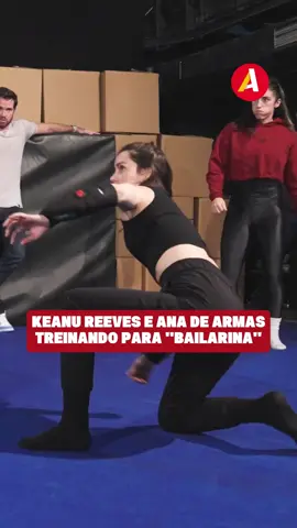 🔥PANCADARIA! Keanu Reeves e Ana de Armas treinando para o filme “Bailarina - do Universo de John Wick”!  O longa estreia em junho nos cinemas.  #AdoroCInema #JohnWick #AnaDeArmas #KeanuReeves