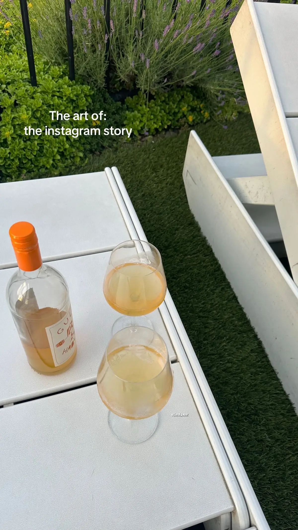 loves a good insta story 