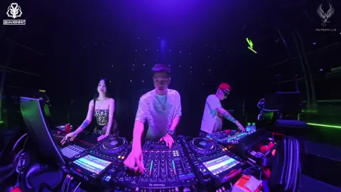 Because The Night 2025 - Son  Kenny Remix  Nhac Nhom Slot ae nào ưng ib mình...! #hotrend #nhachaymoingay #NHACHAYREMIX #thinhhanh #sonkenny @MC T-Ray no Đu Dây 