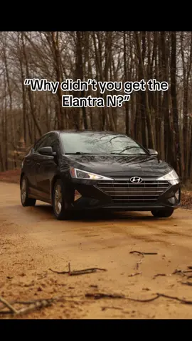 I’m pOoR 🫶🏼 #fyp #elantra #cars #greenscreen 