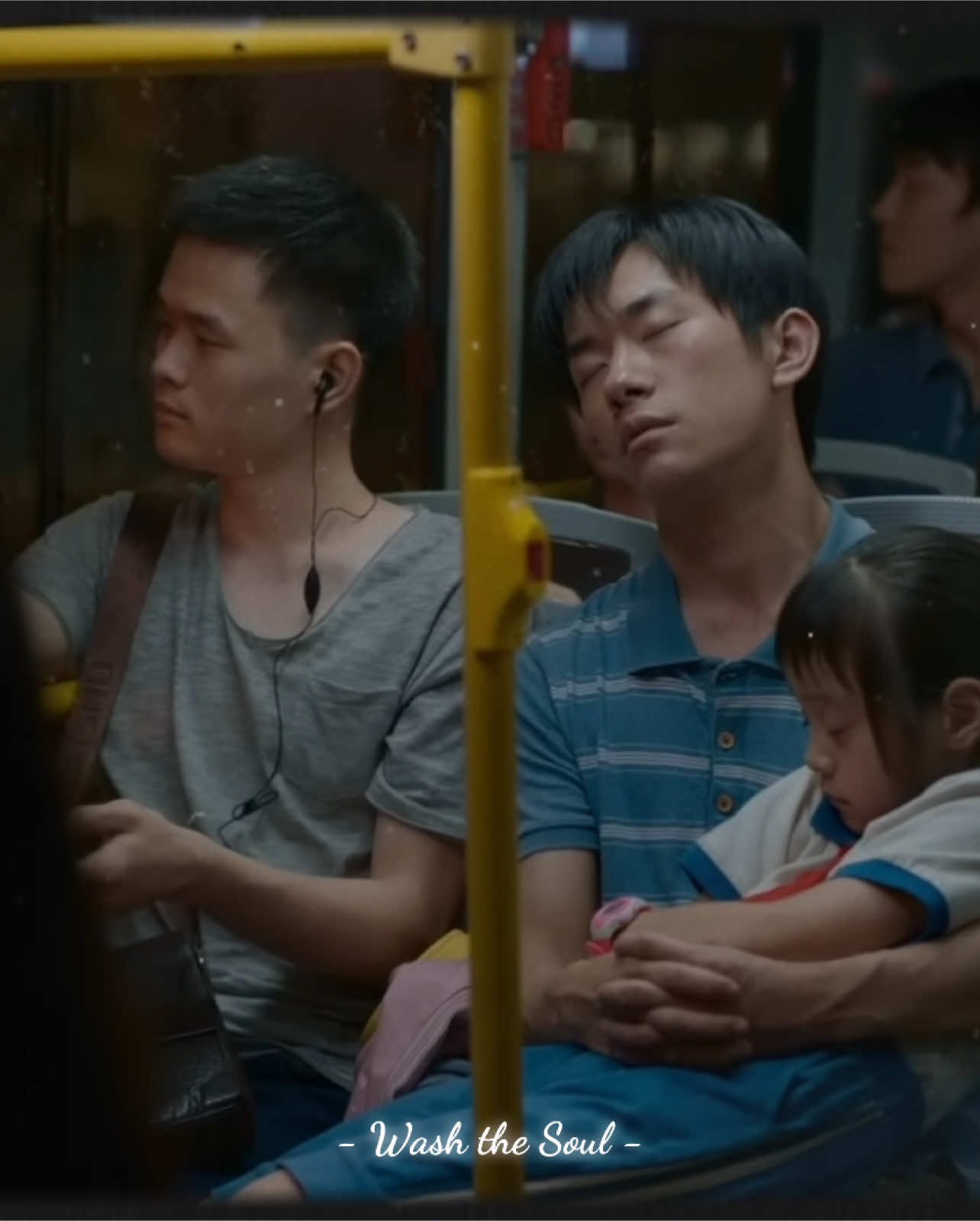 Vì mấy cái đồng bạc mà sáng dậy sớm, tối về muộn, lâu lâu còn phải khóc lóc, bữa thì stress, bữa thì xù đầu, xù tóc. Hôm ăn không ngon, hôm ngủ không yên… #thaydoibanthan #chualanh #sach #phattrienbanthan #washthesoul 