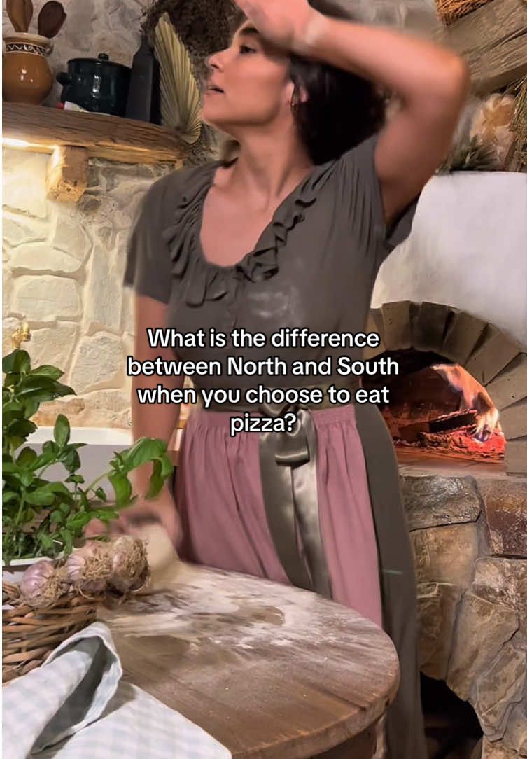 Are you curious what is the difference between North and South when you choose to eat pizza? As with anything in Italy, the tastes are different between North and South. Clearly it is very much conditioned by the products of the territory. Therefore a pizza with buffalo mozzarella is more in demand in the South, rather than in the North where a pizza with gorgonzola (blue cheese) is more popular. The most ordered pizzas in Northern Italy are: Firstly, Ham and mushrooms, which is on a par with the margherita. Secondly, Gorgonzola and salami. Lastly, Capricciosa. In contrast, the most ordered pizzas in Southern Italy are: Firstly, Bufalina, which is the margherita with buffalo mozzarella. Secondly, Marinara (tomato and oregano). Finally, Tuna and onion pizza. In any case, the margherita remains the queen of pizzas: the most traditional and most appreciated all over the world. I like pizza margherita and marinara the most! What is your favorite?