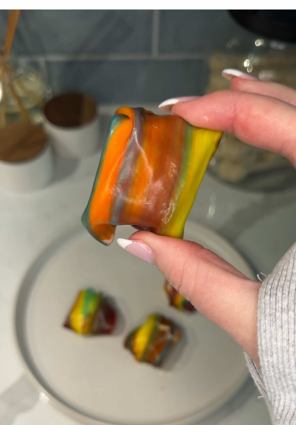 I don’t care how old you are, ice cream fruit roll-ups will always slap 🌈 😮‍💨 @Fruit Roll-Ups #easydessert #viralrecipe #EasyRecipes #asmrfood #creatorsearchinsights 