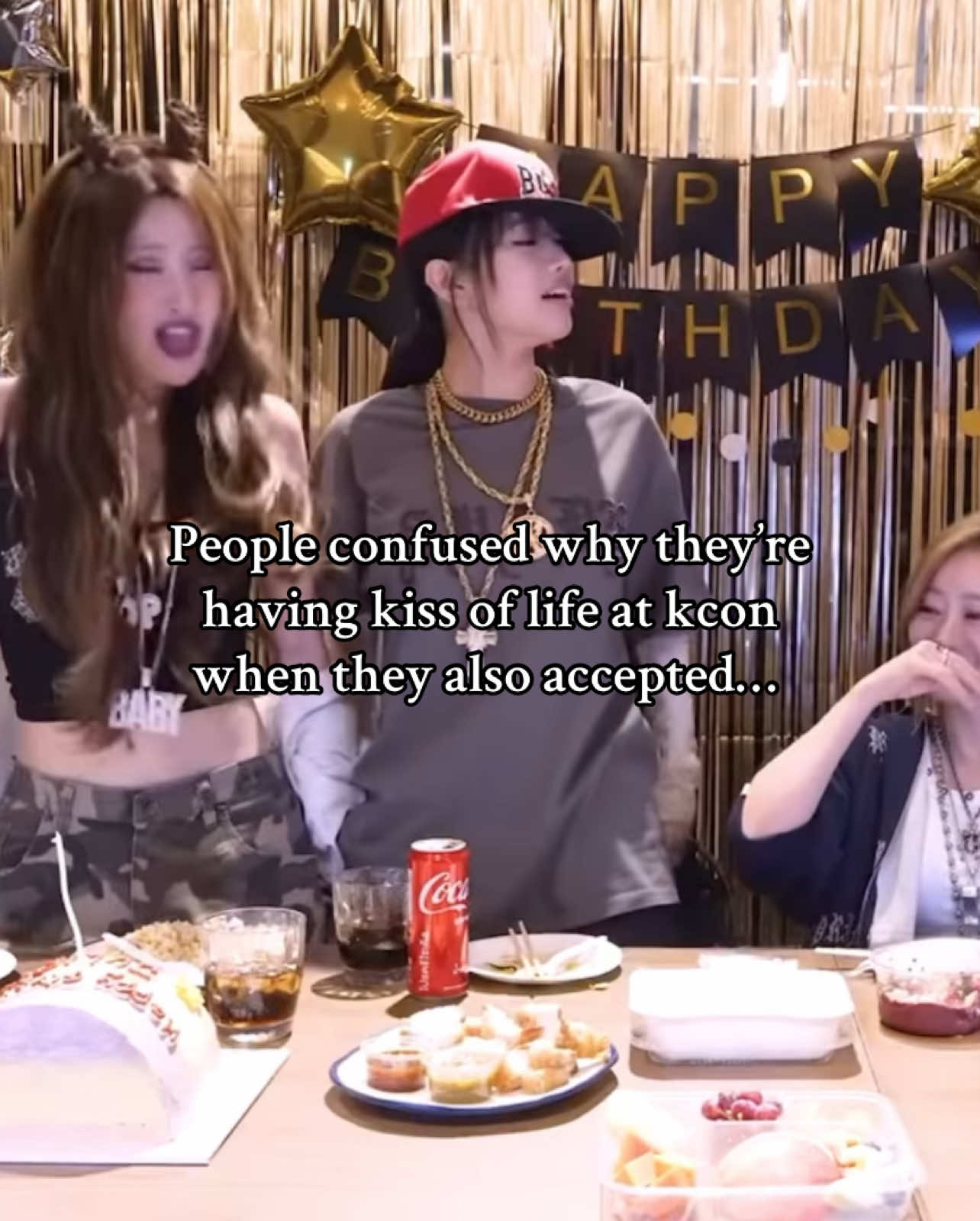 In LA of all places… embarrassing | #kpopfyp #kpop #fyp #kpopfypシ #fypシ #kpopers #kissoflife #kiof #to1 #kcon #fypシ゚viral 
