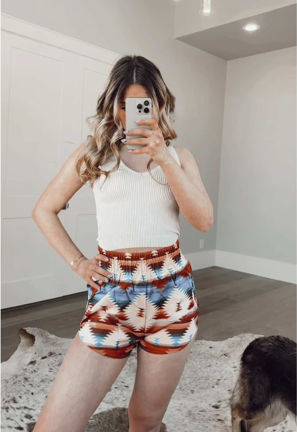 These shorts are everything!! Tap to shop😍❤️ #outfit #westernfashion #country #outfitinspo #fyp #punchy #nashville #broadway #boutique #coastalcowgirl 