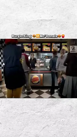 Mc'Donals🍔🍟Vs.BurgerKing🍔 Grandes marcas de hamburguesas compitiendo en sus anuncios🔥 . . . #burgerking  #mcdonalds  #buegerkingvsmcdonalds  #theworldmost  #iconicads  #brandivarly #marketingingenioso  #trendingnow  #marketingdeconteudo  #advertising  #publicidad  #anuncios  #marketingnotiktok  #marketingdecontenido 