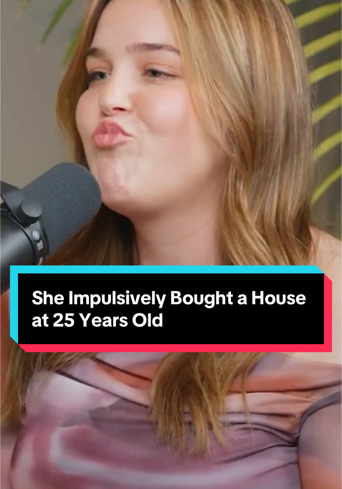 She Impulsively Bought a House at 25 Years Old #buyingahouse #girlmath #moneytok 