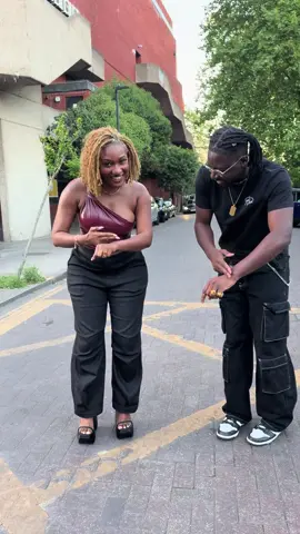 London boys can dance o 😃 @ZIZY🇬🇭 #toolate 