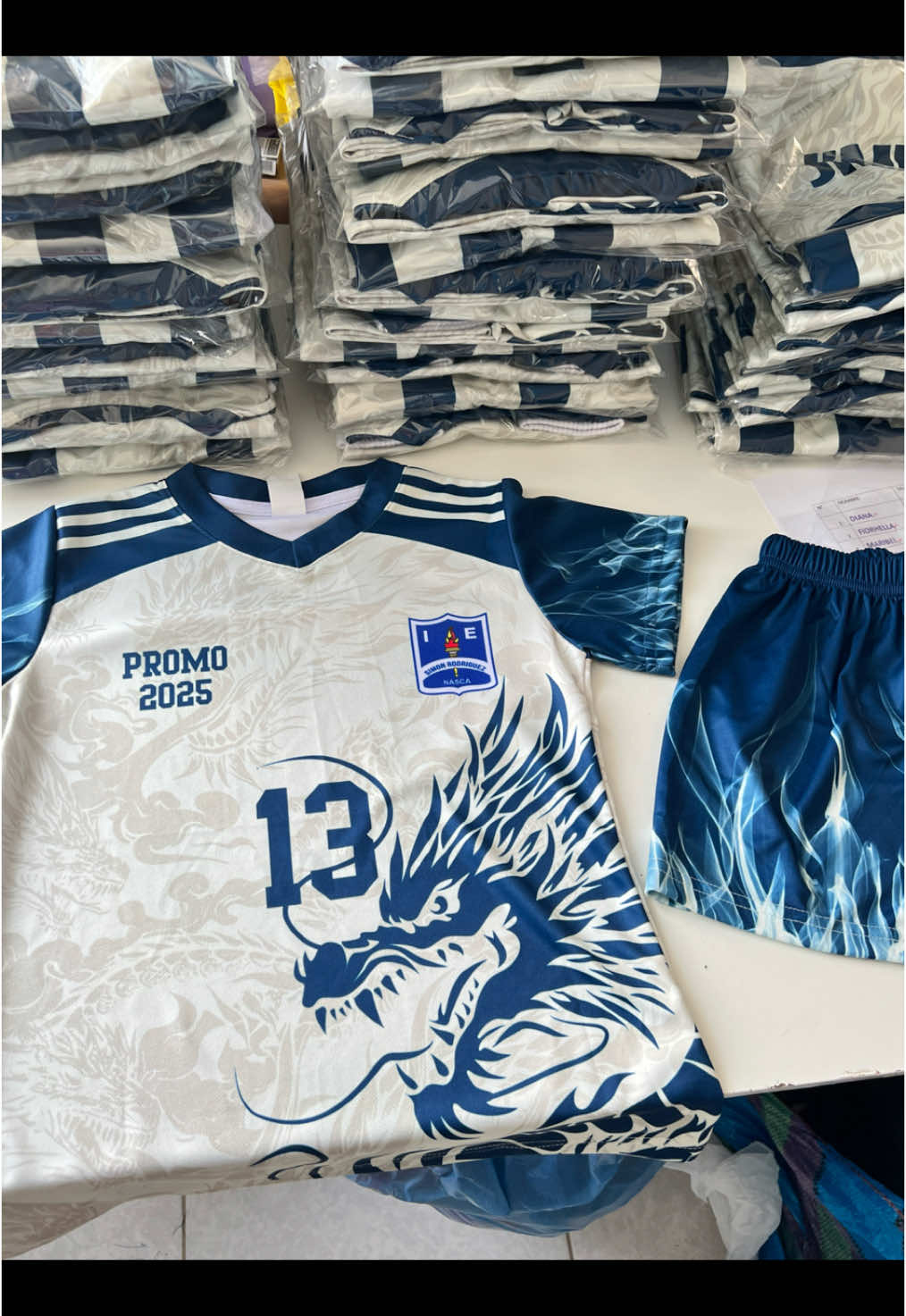 Camisetas deportivas sublimados #conjuntodeportivo #olimpiadasescolares #polosdeportivos #futbol⚽️ #lima #nasca #confeccion 