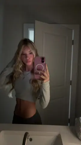 #bop #boptok #viral #nikepros #foryou #lululemon #fitcheck #whitegirls #prettygirl 