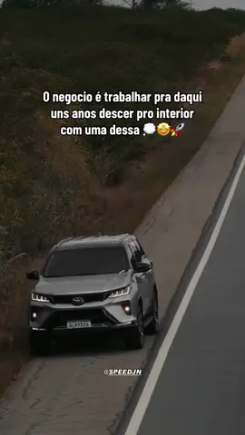 . . . . . . . . . . #sw4 #hilux #hiluxsurf #sw4hilux #sw4life #sw4club #hilux_4x4 #toyotahilux #hiluxownersclub #hiluxclub #hiluxsw4 #toyota #toyotaclub #toyotasw4 #toyotaforturner # 4x4 #garagem #4x4offroad #4x4club #suv #fortuner #diamond 
