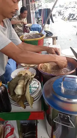 Toge Goreng Legendaris Pak Gebro Bogor #streetfood #kulinerbogor #togegoreng 